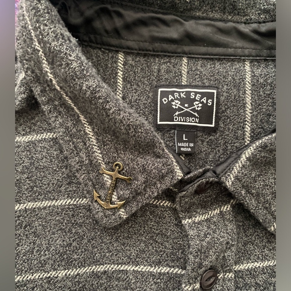 Grey white striped with black lining Dark Seas Flannel
